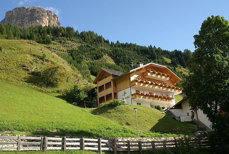 Residence Haflingerhof - Colfosco -  Alta Badia - Dolomites